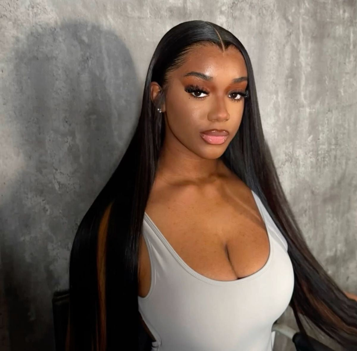 Maison de Strands – Virgin Straight Hair Wigs