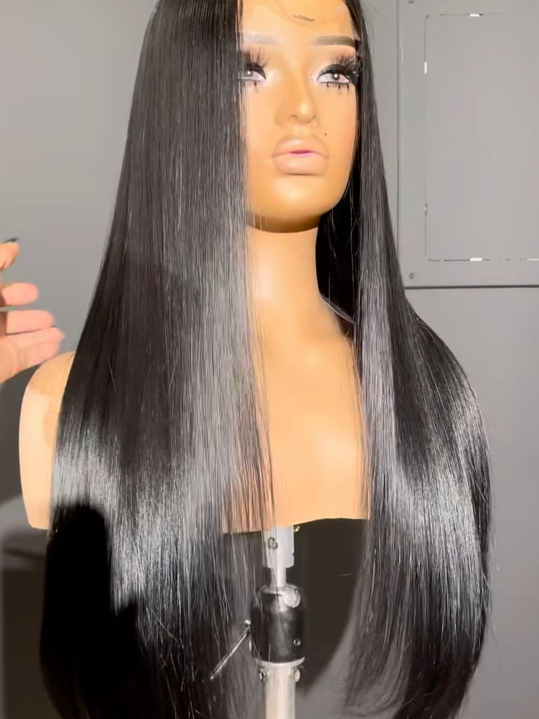Maison de Strands – Virgin Straight Hair Wigs
